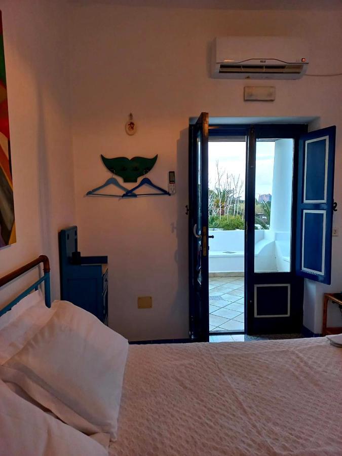 The Lighthouse Room Estrómboli Exterior foto