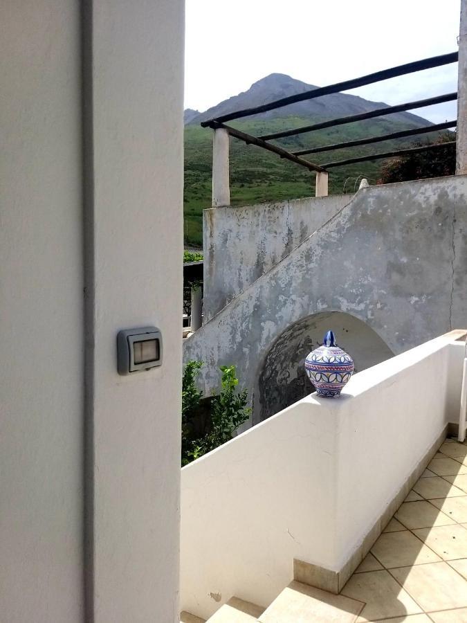 The Lighthouse Room Estrómboli Exterior foto